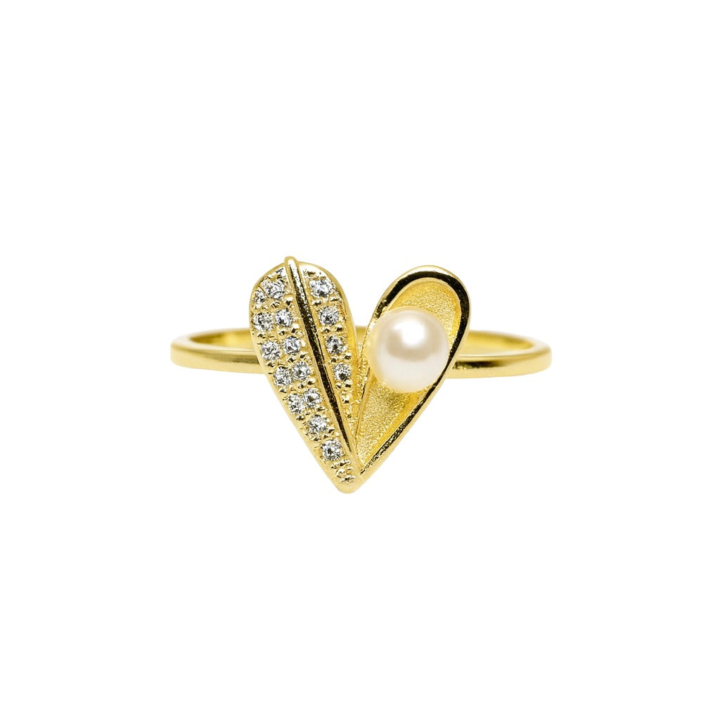 Asymmetrical Heart Pearl Ring – For Anniversary