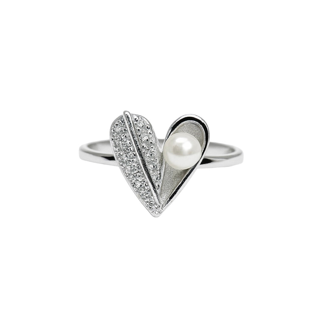 Asymmetrical Heart Pearl Ring – For Anniversary
