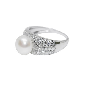 Bold Pavé Pearl Ring – Gift for Mom