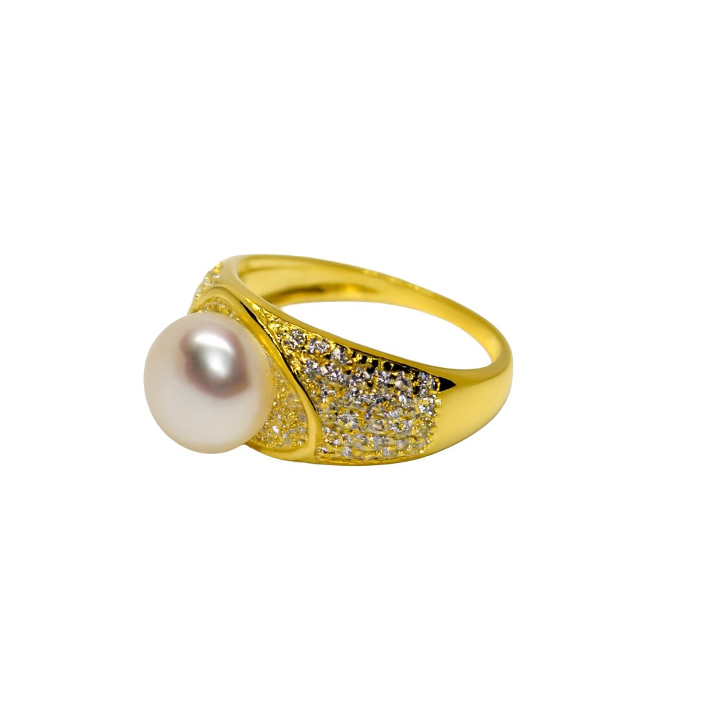 Bold Pavé Pearl Ring – Gift for Mom