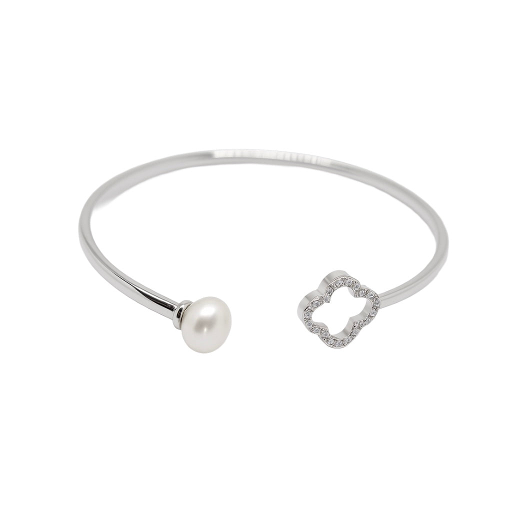 Pearl & Clover Silver Bracelet