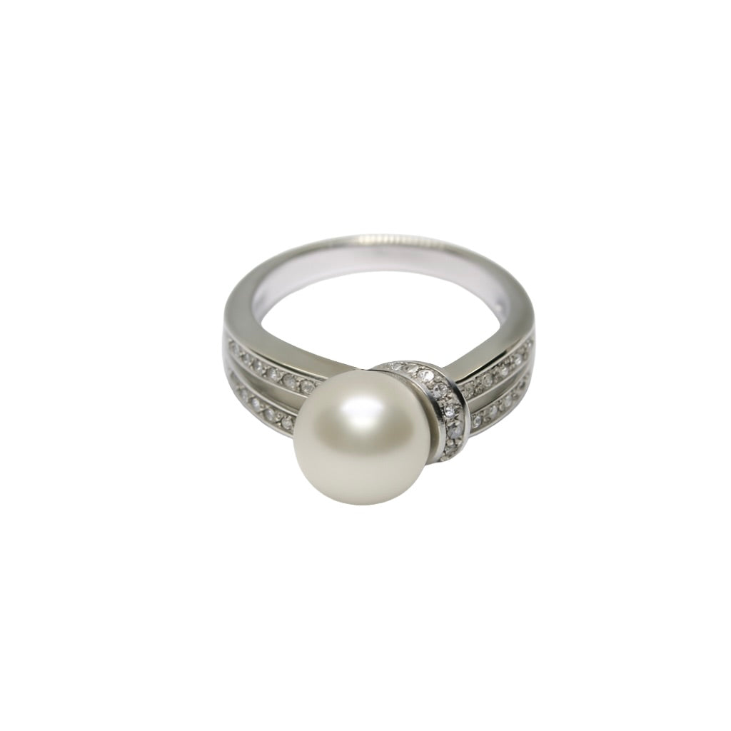 Pearl and Zirconia Rings - Gift for Mom