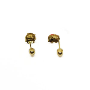 Aretes de 14k para bebé con figura de mariquita. 