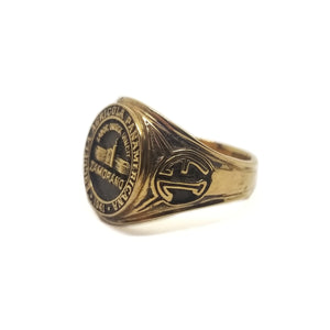 Anillo de graduación de Zamorano Modelo R2