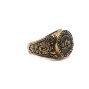 Anillo de graduación de Zamorano Modelo Z2