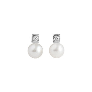 14k Gold baby earrings you and me model with diamonds and cultured pearls