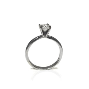 0.82 CT Diamond solitaire engagement ring