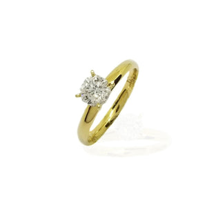 Solitaire diamond engagement ring